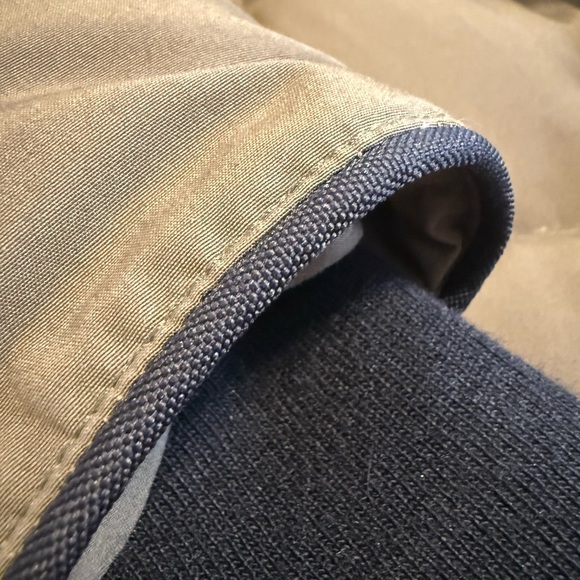 Canada Goose Carson Parka Heritage - Military Green - Excellent Condition - Picture 8 of 11